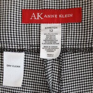 Anne Klein Size 12 Houndstooth Pants